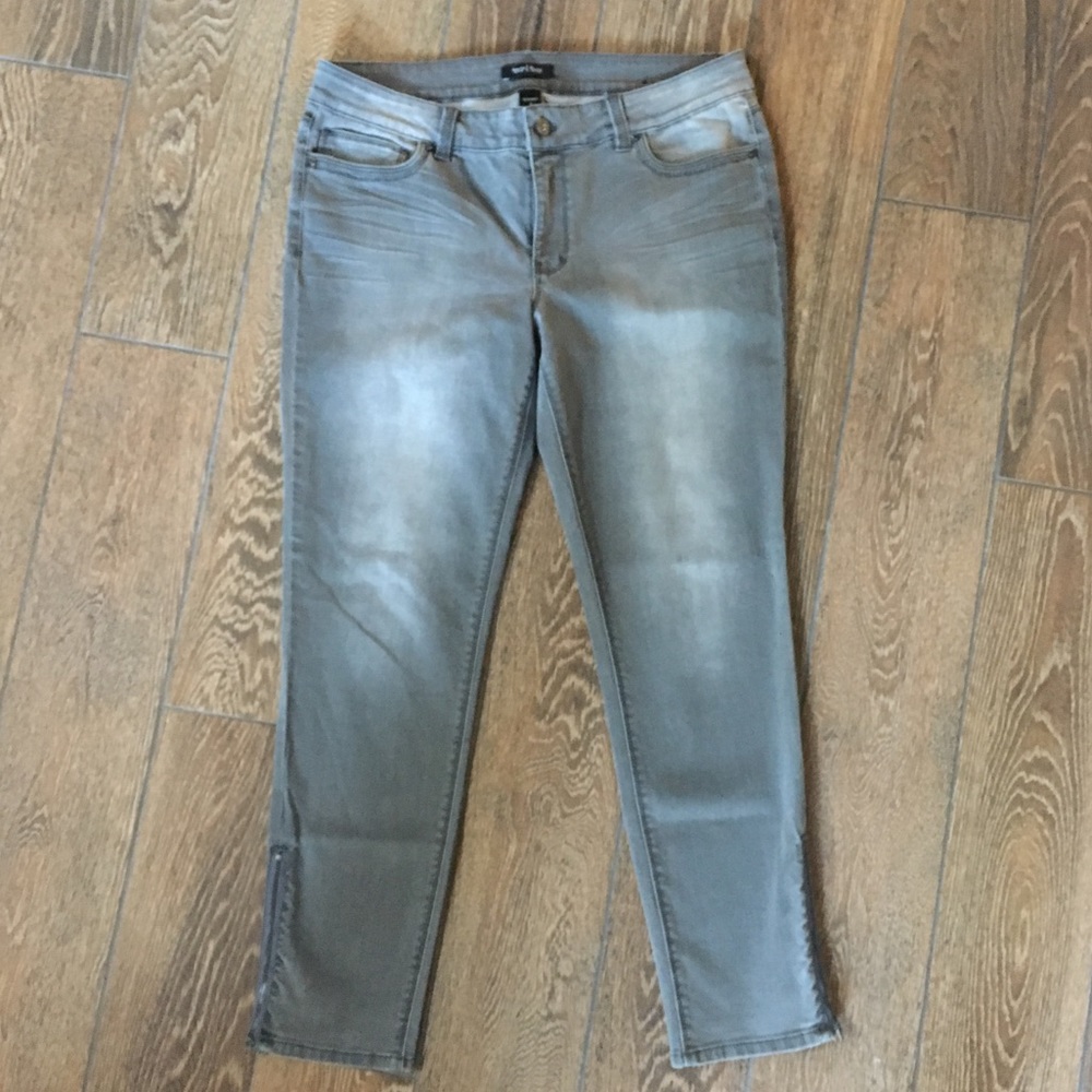 White House Black Market Skimmer jeans Size 10
